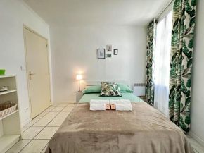 Polichinelle Hyper Centre - Wifi - Balcon & Parking Proche